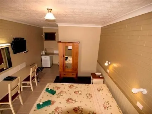 Barcaldine Country Motor Inn 3*,  오스트레일리아